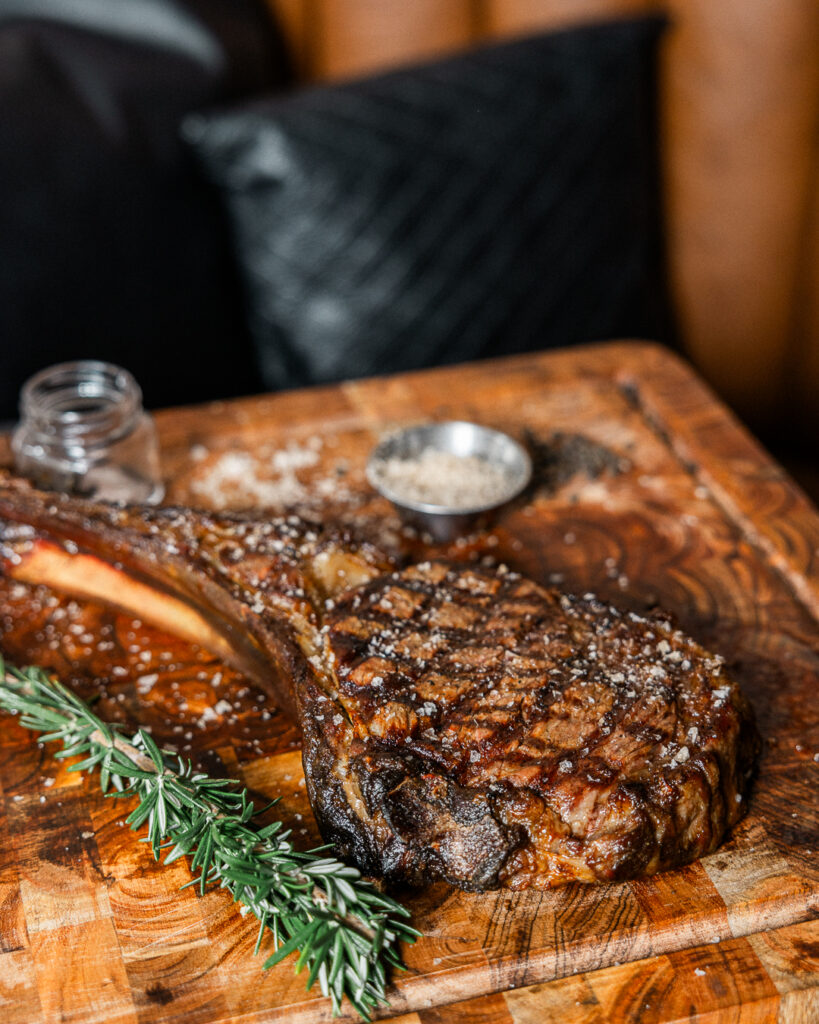 0Y6A4456 How Marbling Enhances Steak Flavour and Tenderness