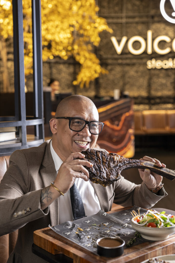 Volcanos Tomahawk Steak